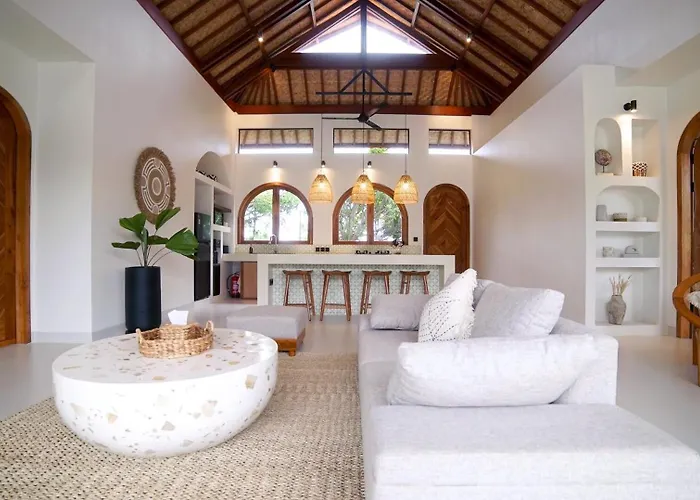 Nagaia - Private Pool, Rooftop & Agung Views Ferienhaus